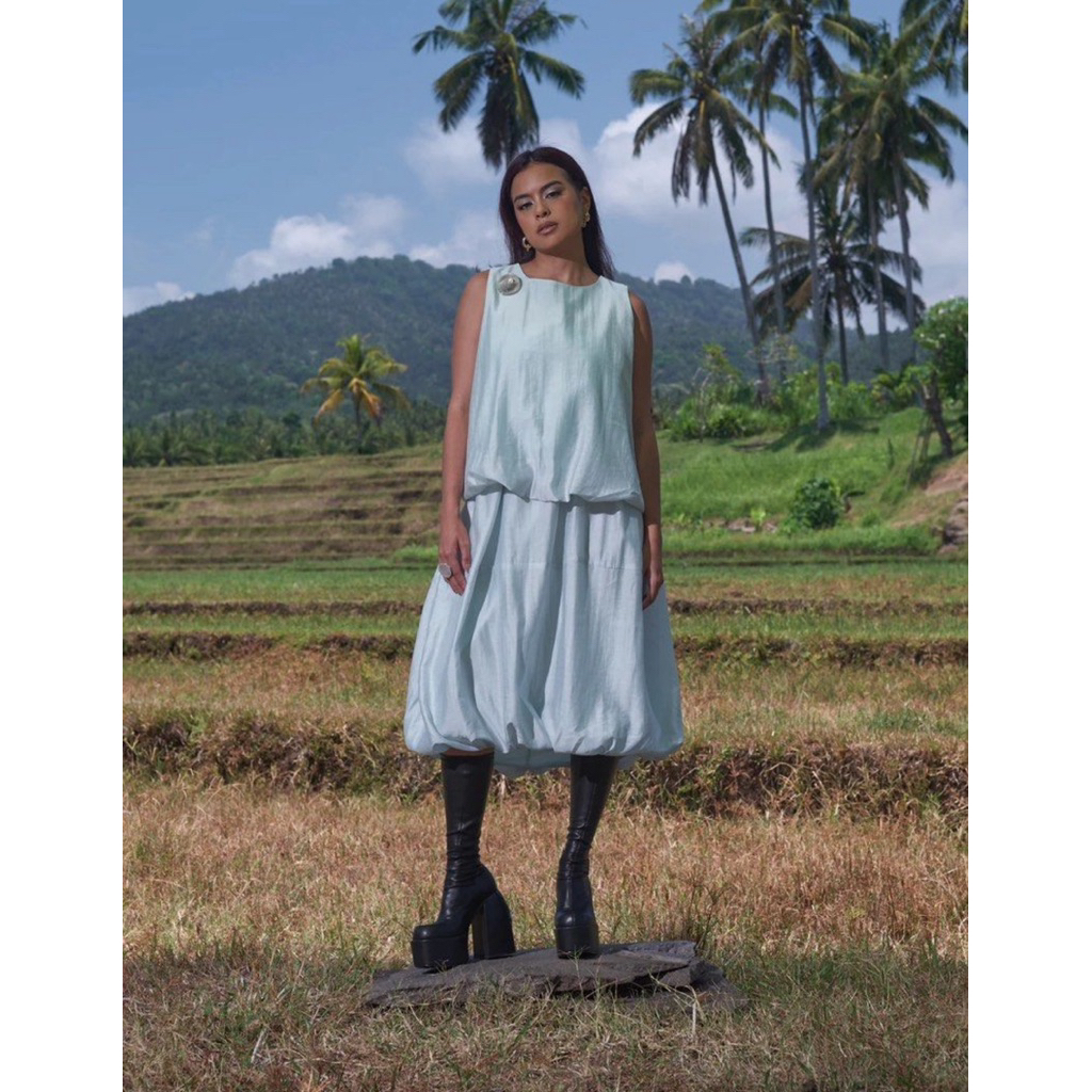 3Mongkis x Eva Celia