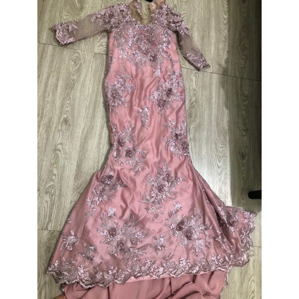 Preloved dress kebaya panjang