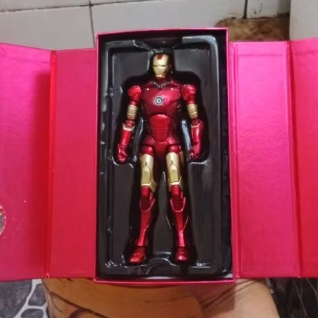 zd toys Ironman Mark III original