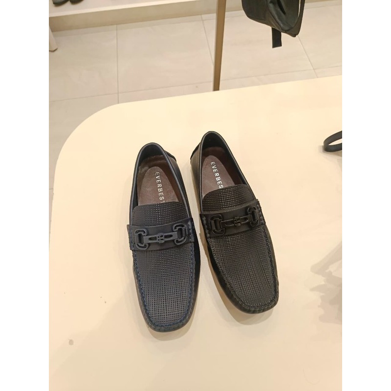 Sepatu Everbest PRIA 100% original SALE LYON