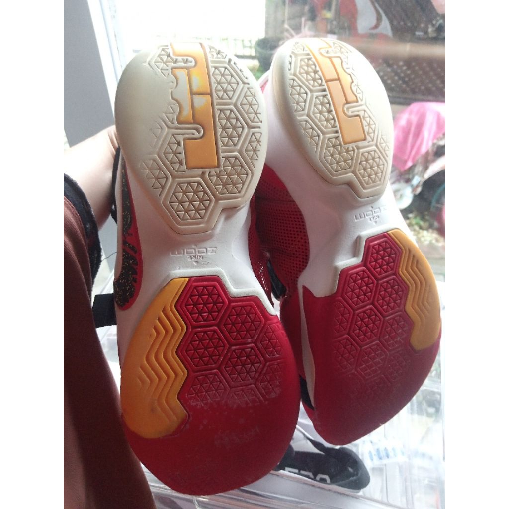 sepatu preloved n1k3 Lebron Soldier 9 size 44 insole 28