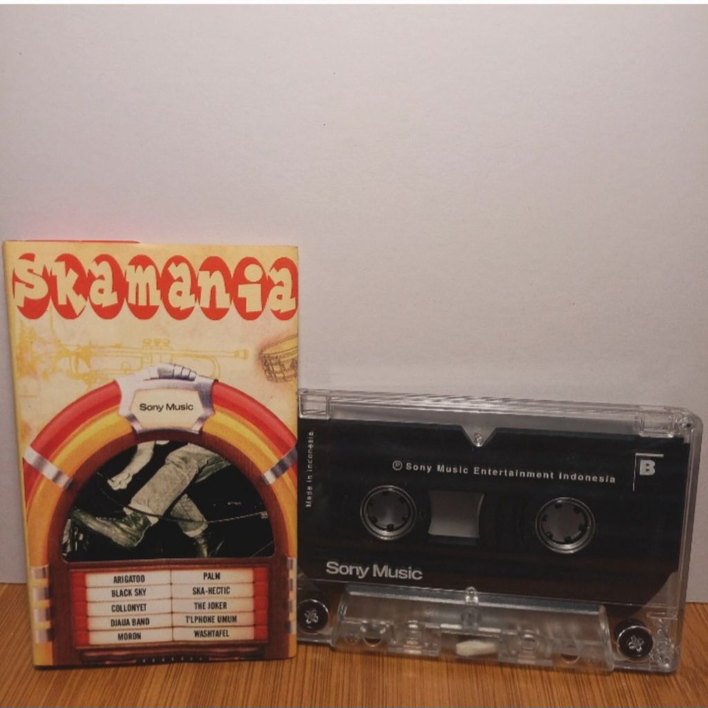 kaset Kompilasi Skamania