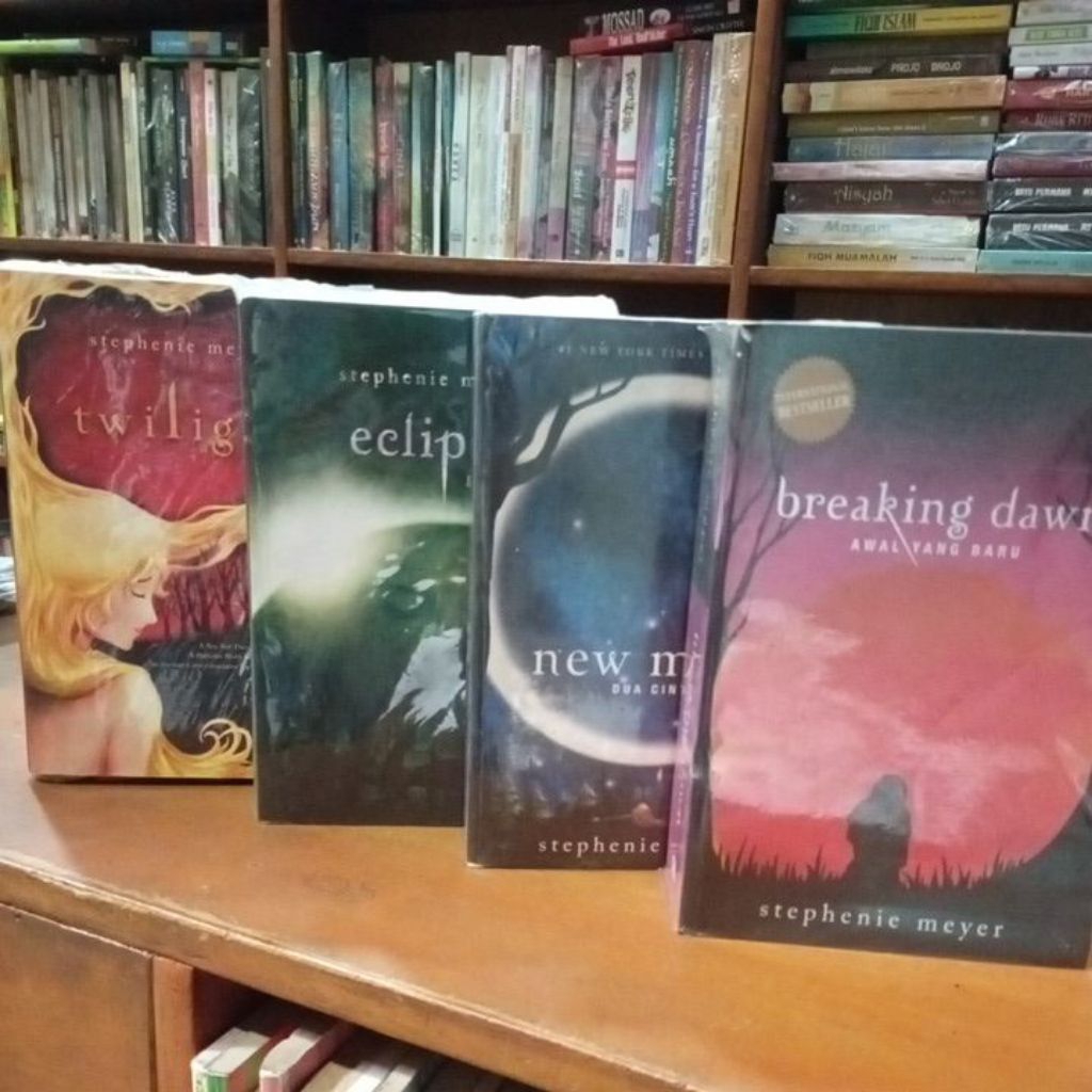 Buku Novel seri twilight set 4 buku