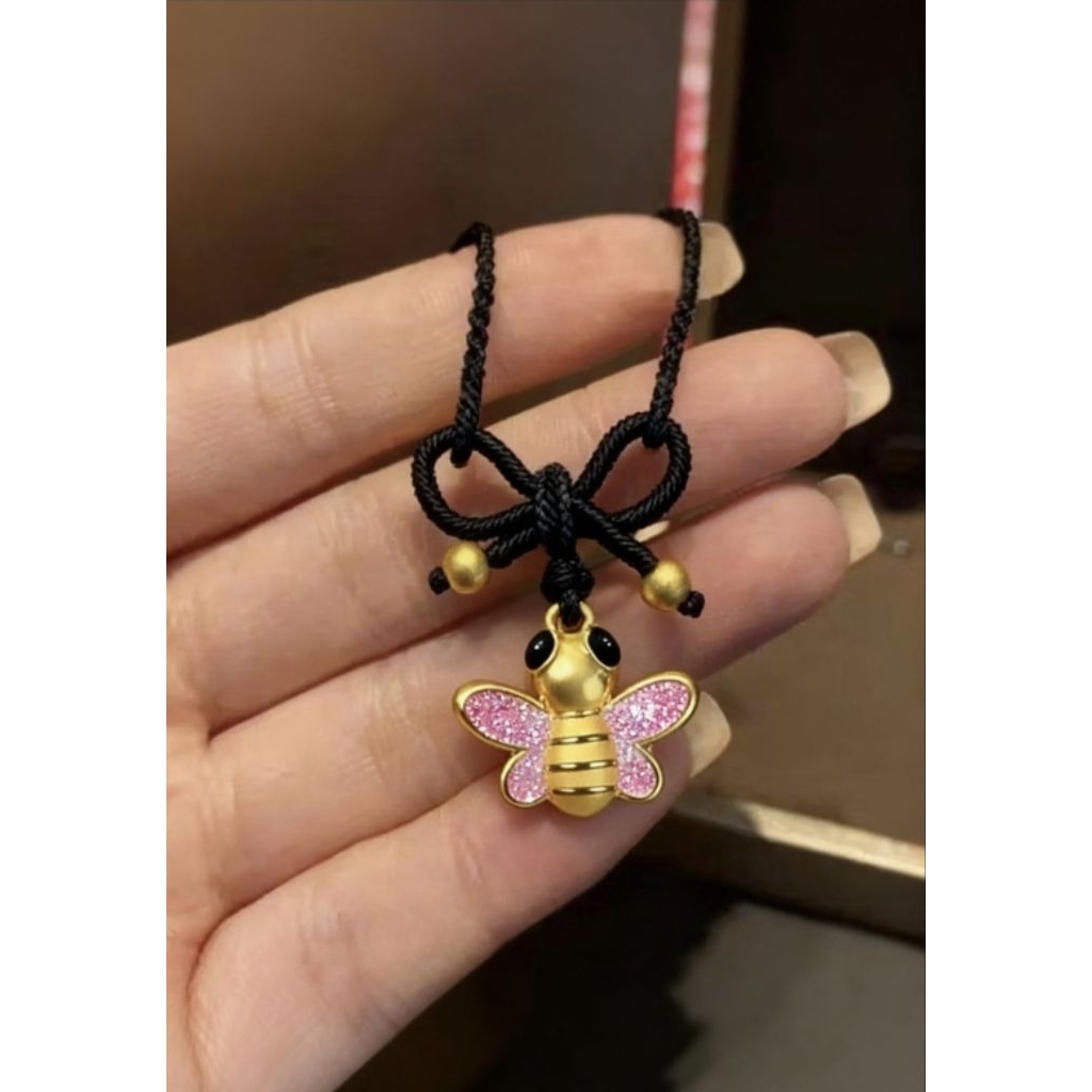 kalung tali pita ribbon cina rejeki charm bentuk lebah bee liontin Emas HK hongkong 24k 999 kado uni