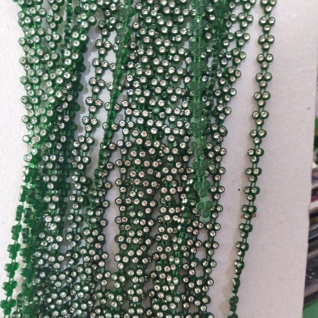 Diamon mata semut/Payet meteran untuk baju(1meter)