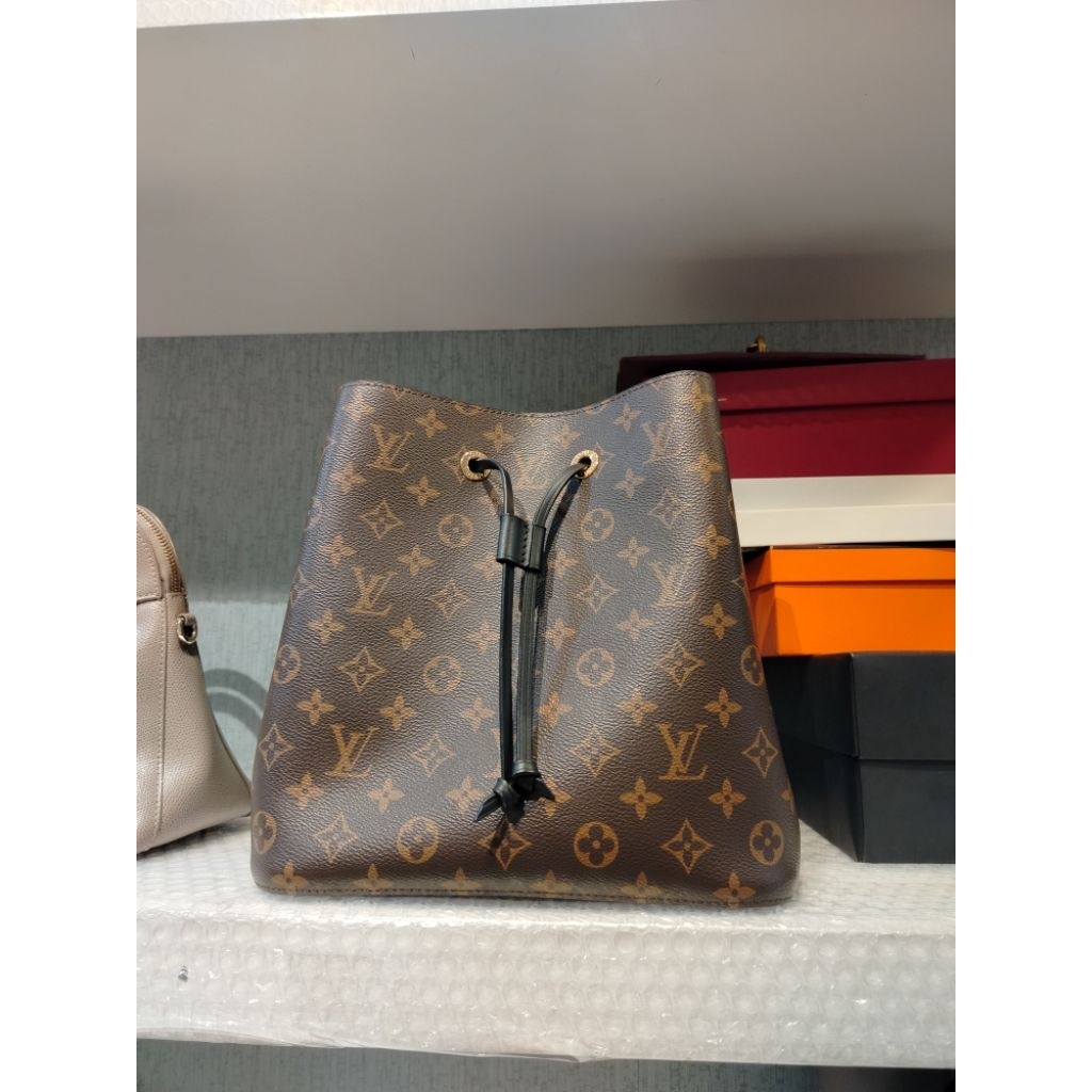 PRELOVED LV NEO NOE MONOGRAM BLACK