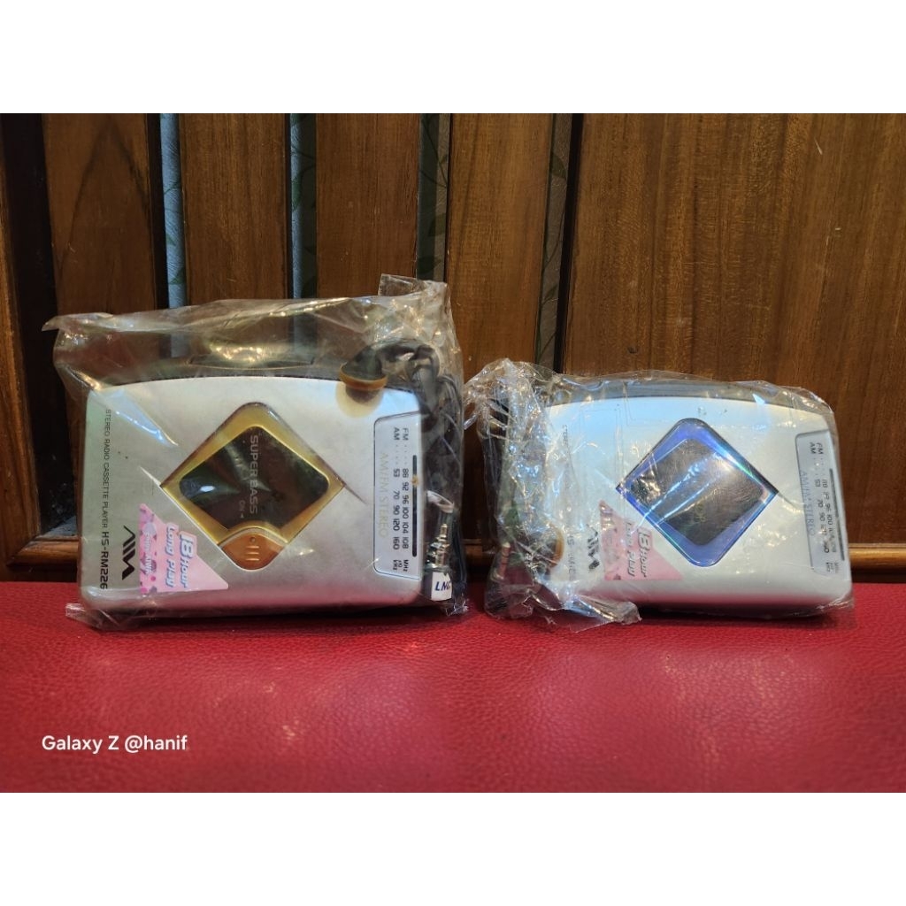 Walkman kaset tape Aiwa HSRM226 New Old Stock