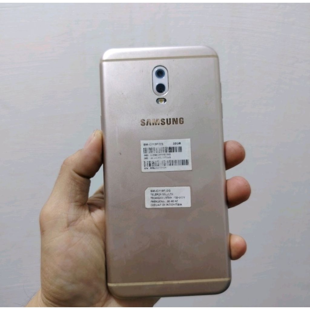 Hp handphone samsung J7 plus C710F minus berkualitas