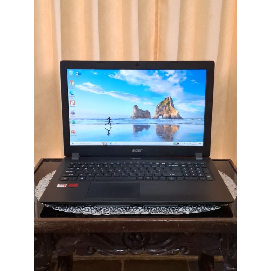 LAPTOP ACER A315 AMD A9-9425 3.7GHZ, RAM 4GB, SSD 256GB, BATRE OK SIAP PAKAI