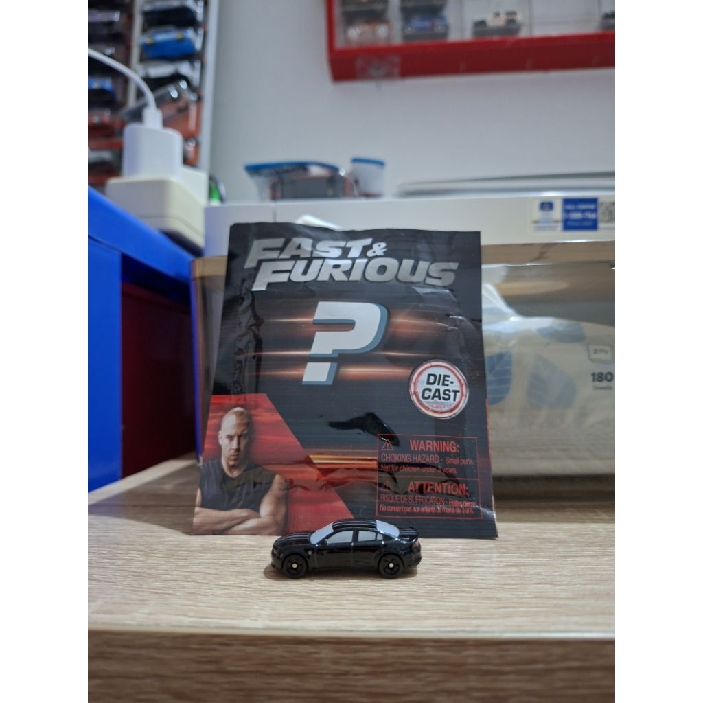 Jada Nano Dodge Charger SRT Hellcat