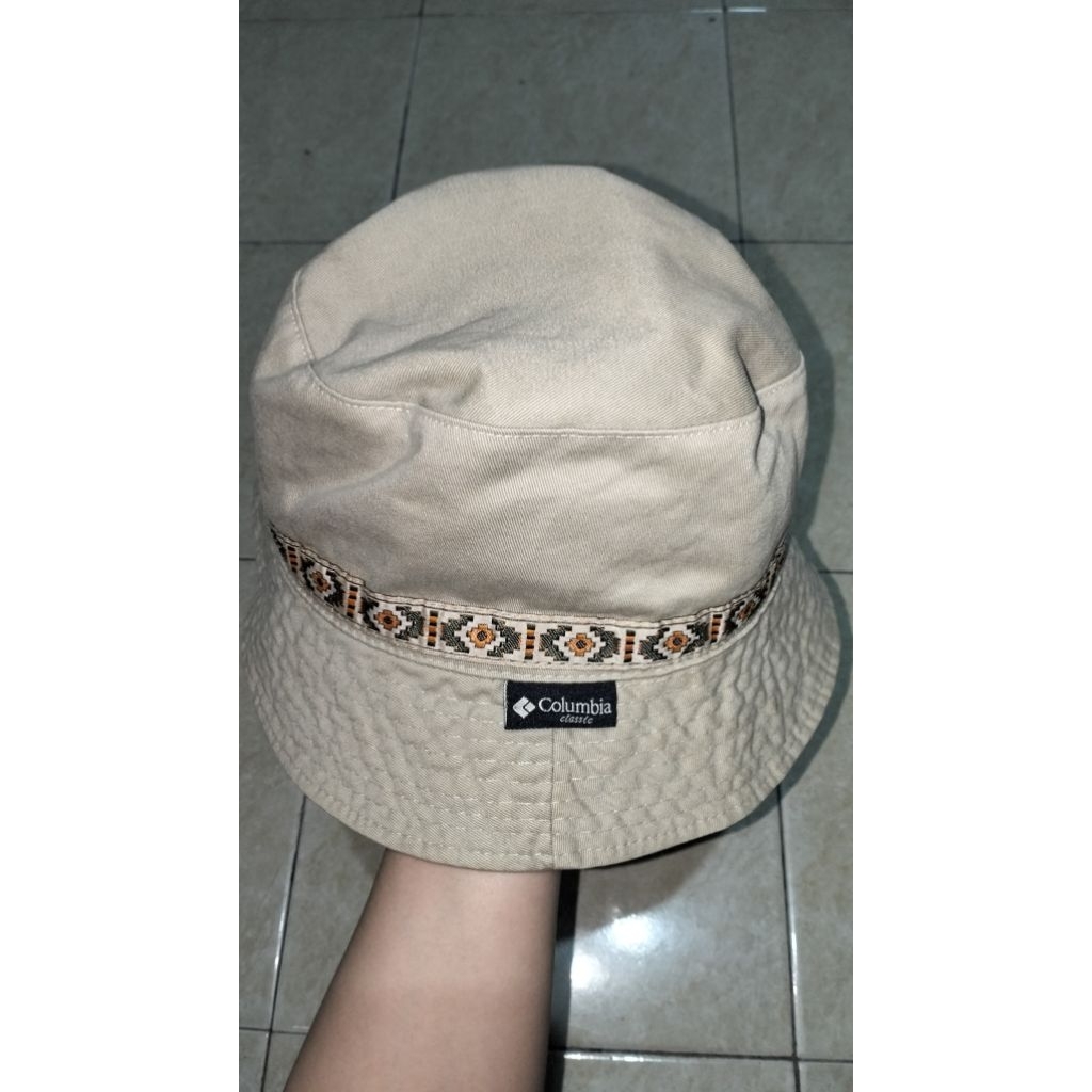 topi bucket Columbia