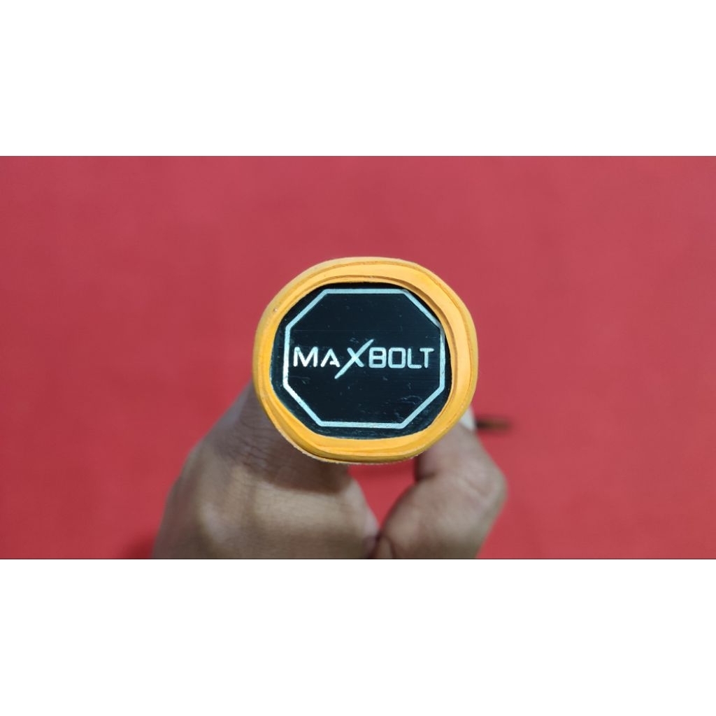 Maxbolt Black Woven Limited Edition