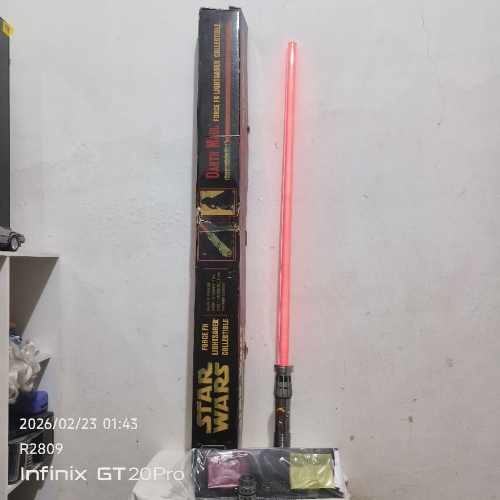 Star wars Darth Maul Force FX Lightsaber Master Replica Collectible Original 2006