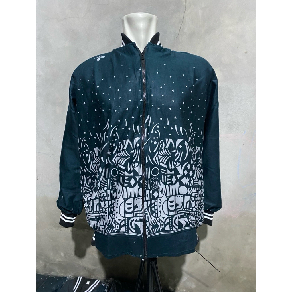 HIJAU EMERAL jaket bomber batik jaket bomber batik kekinian/bomber/bomber batik/jaket hits