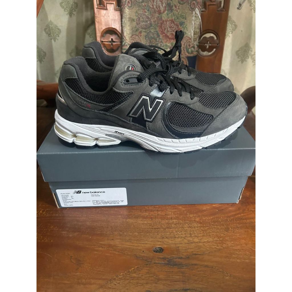 Nb 2002r dark grey ML2002RB size 43