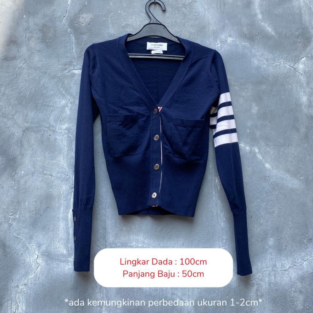 Thom Browne 4-Bar Cashmere Classic V-Neck Cardigan Navy Preloved A5