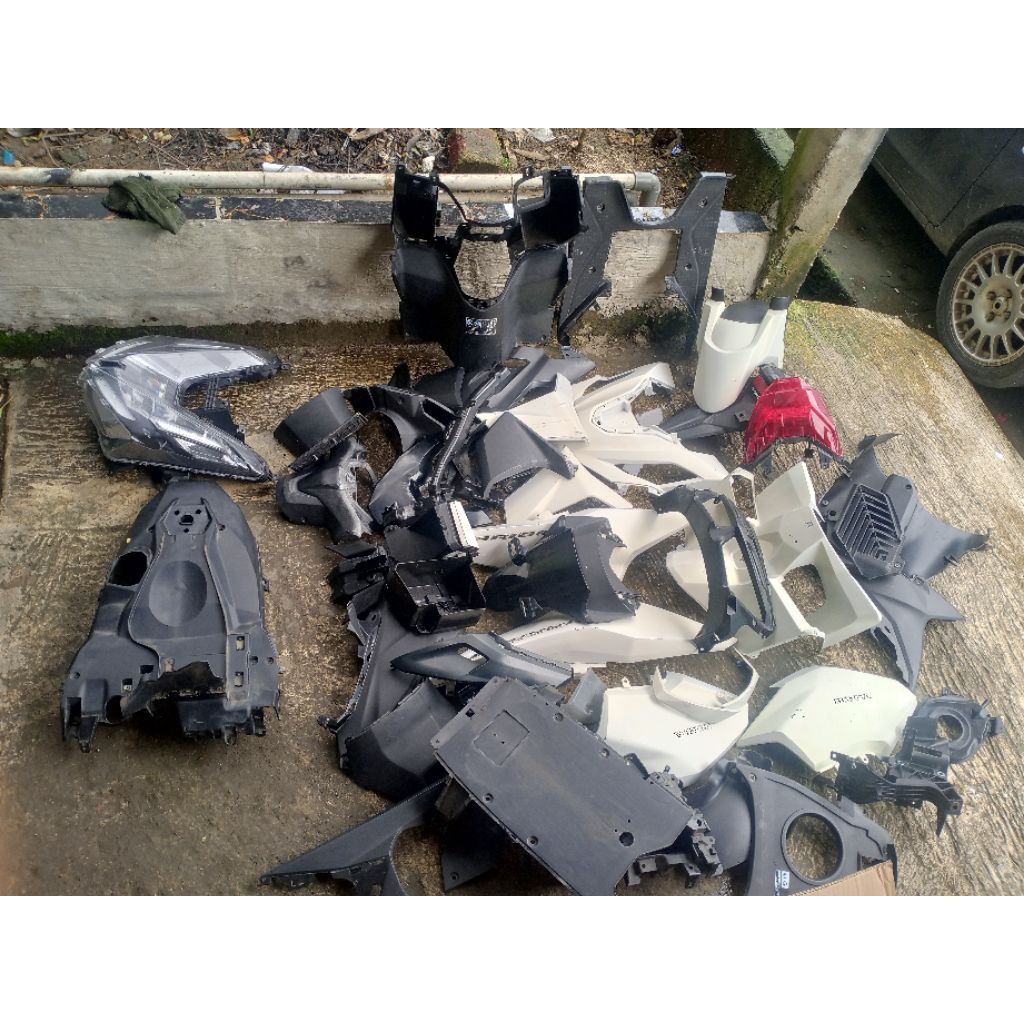 body fullset vario 160 2024 original