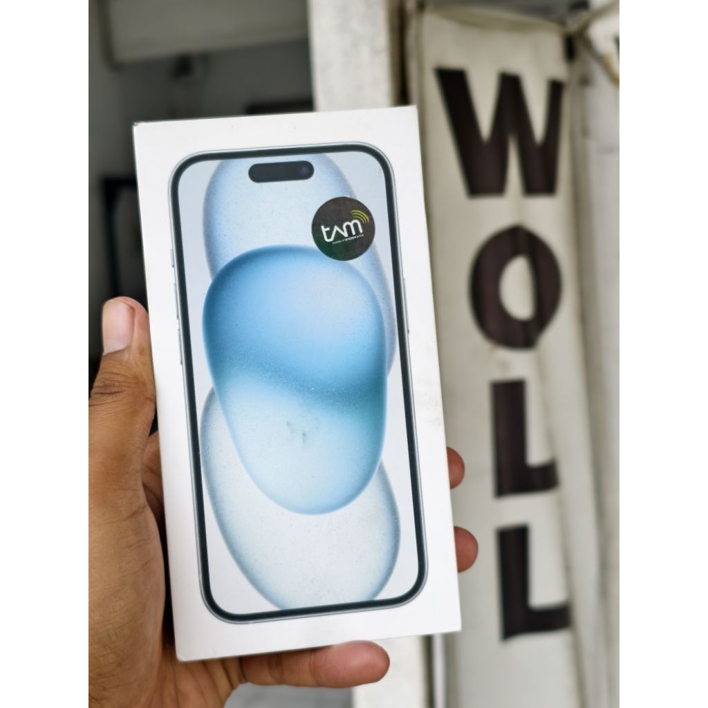 iphone 15 128gb ibox BARU