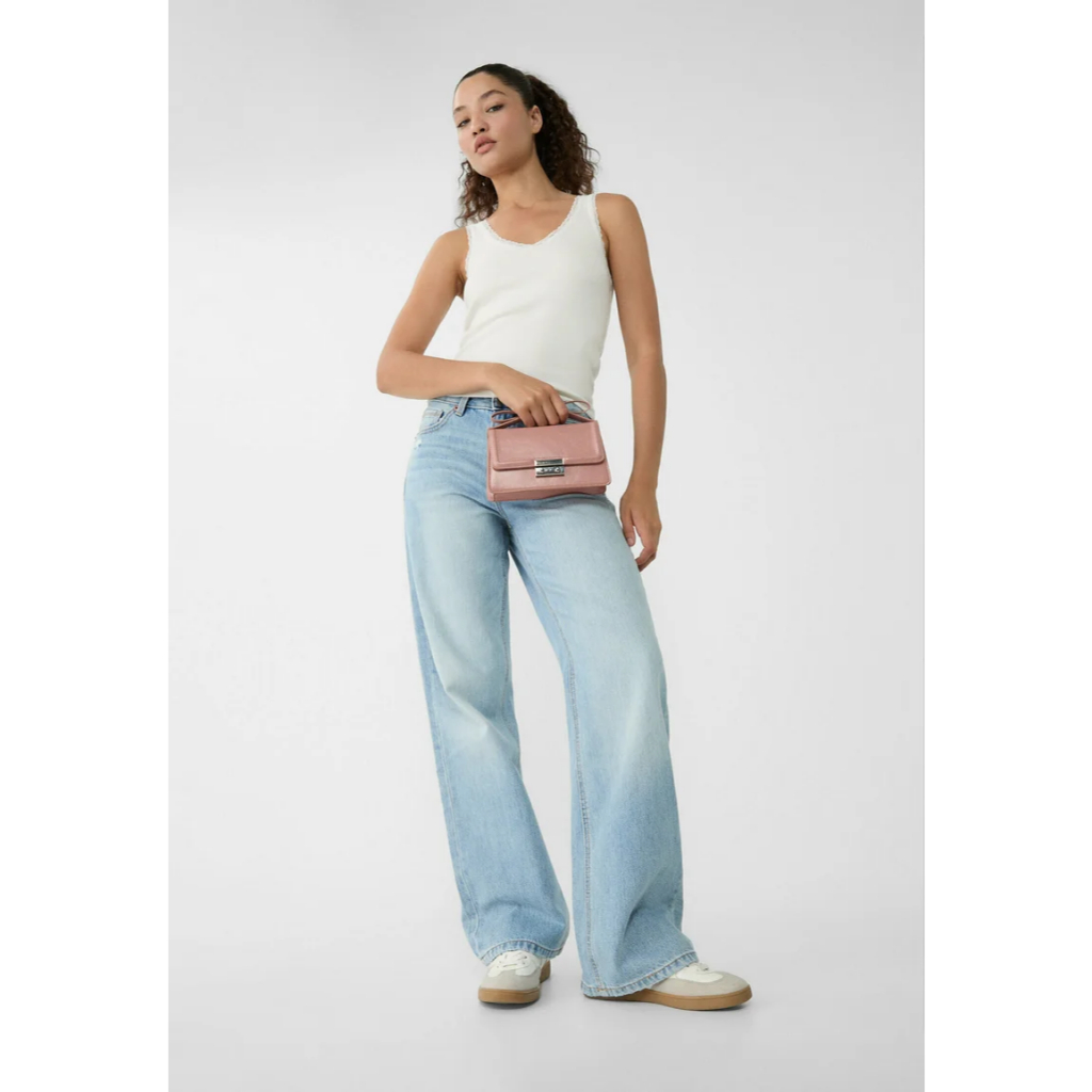 STRADIVARIUS light pink crossbody sling bag with a chain strap