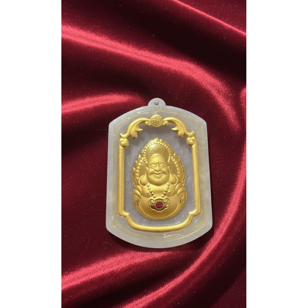 Liontin batu Giok berlapis emas (code BB)