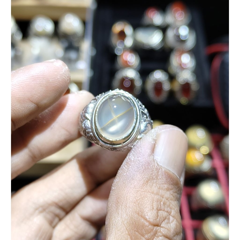 batu akik srigunting kristal