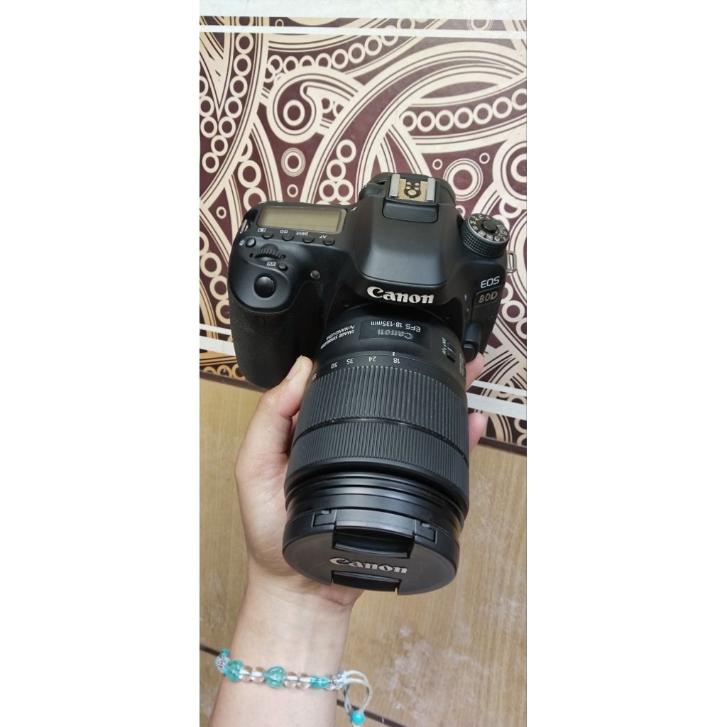 CANON 80D LENSA 18-135MM NANO USM