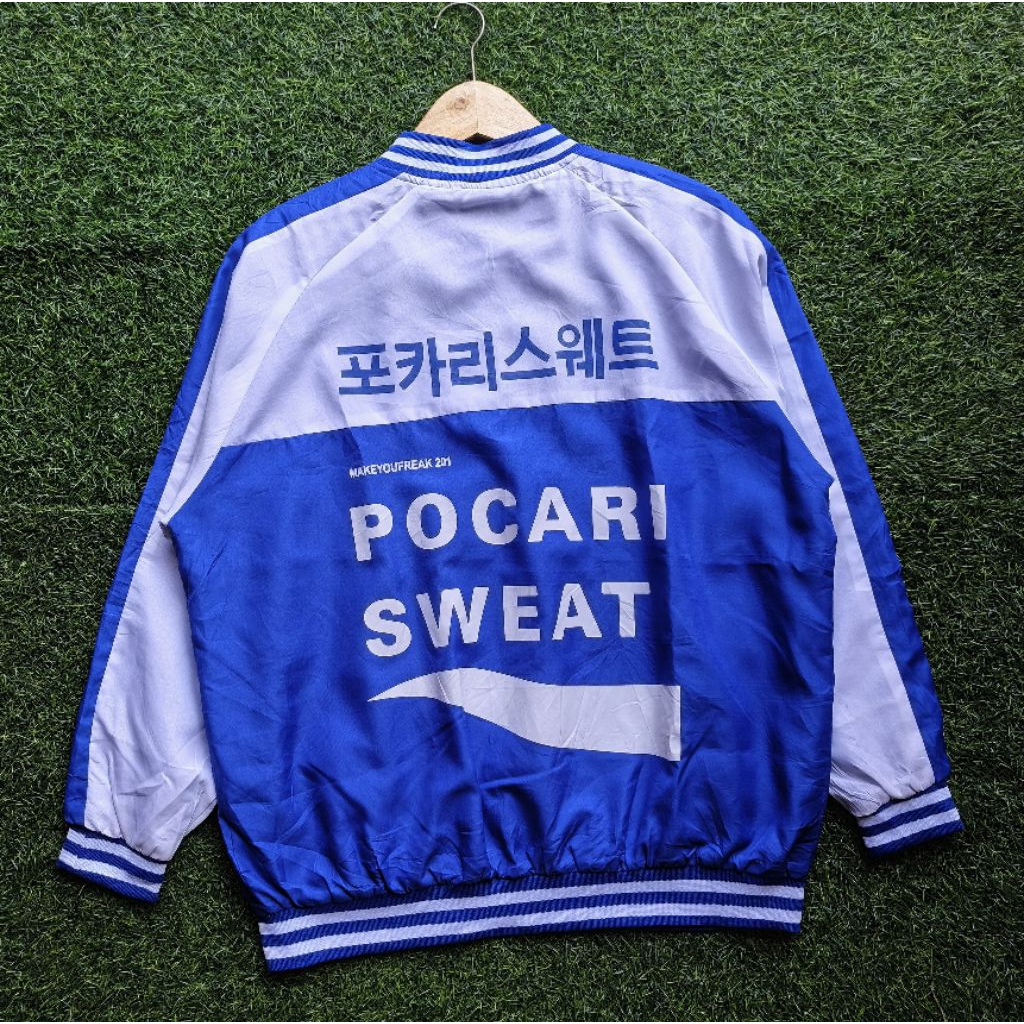 JAKET VARSITY POCARI SWEAT BIG LOGO + ADMIN SHOPEE 13%