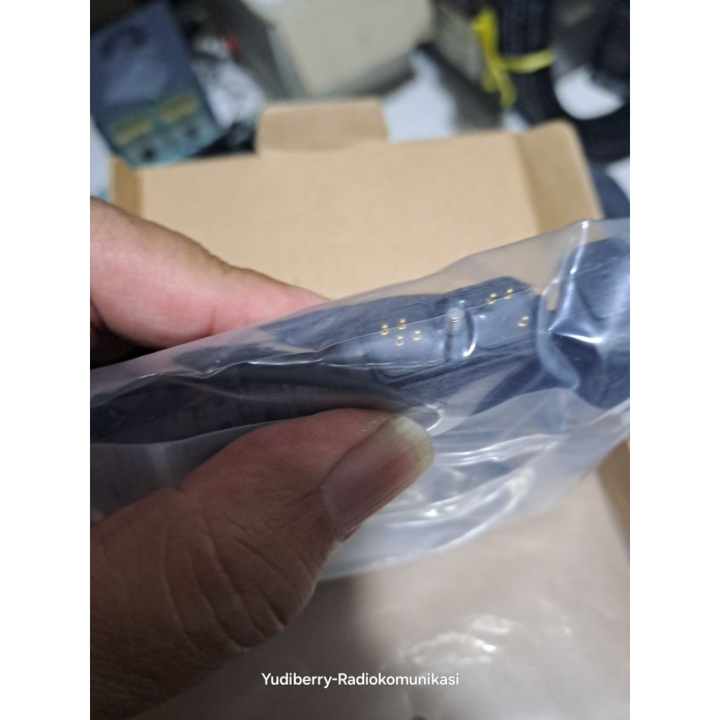 Headset Hytera Pd788 dan Handsfree Hytera Pd988 Ear piece Ht Hytera Pd988