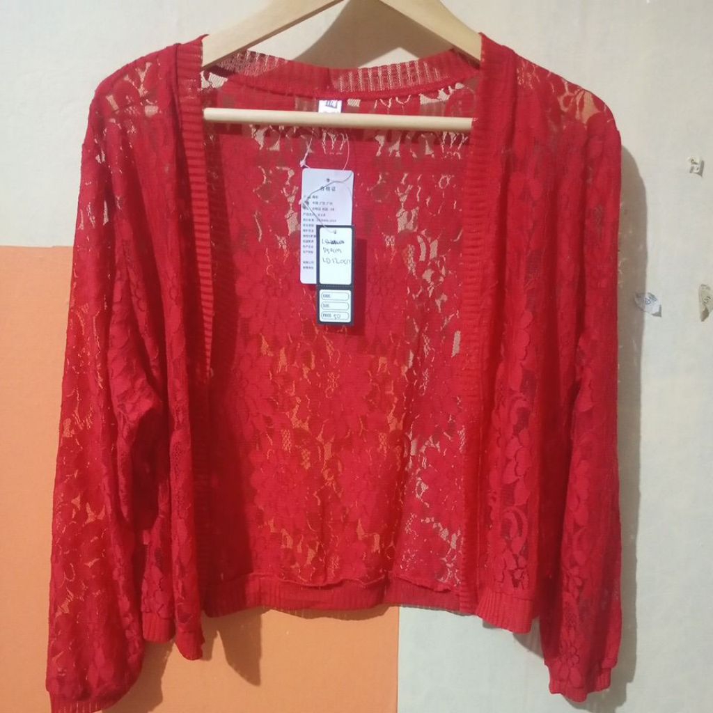 Outer brukat merah cabe