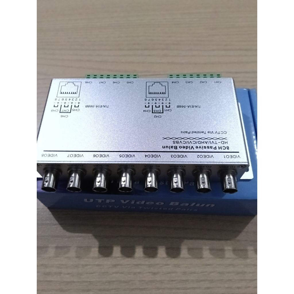 VIDIO BALUN 8 CHANEL