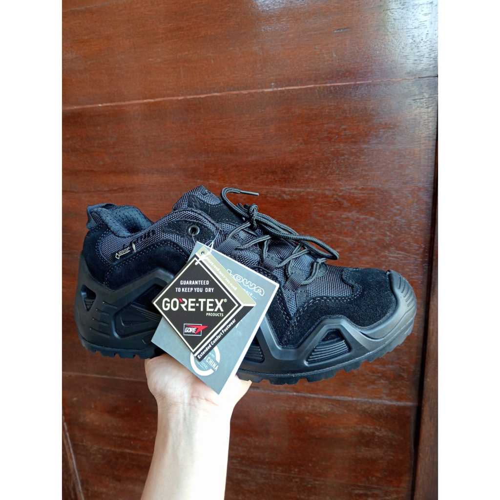 Sepatu Tactical pendek Lowa 4 Inch Mid Hitam black