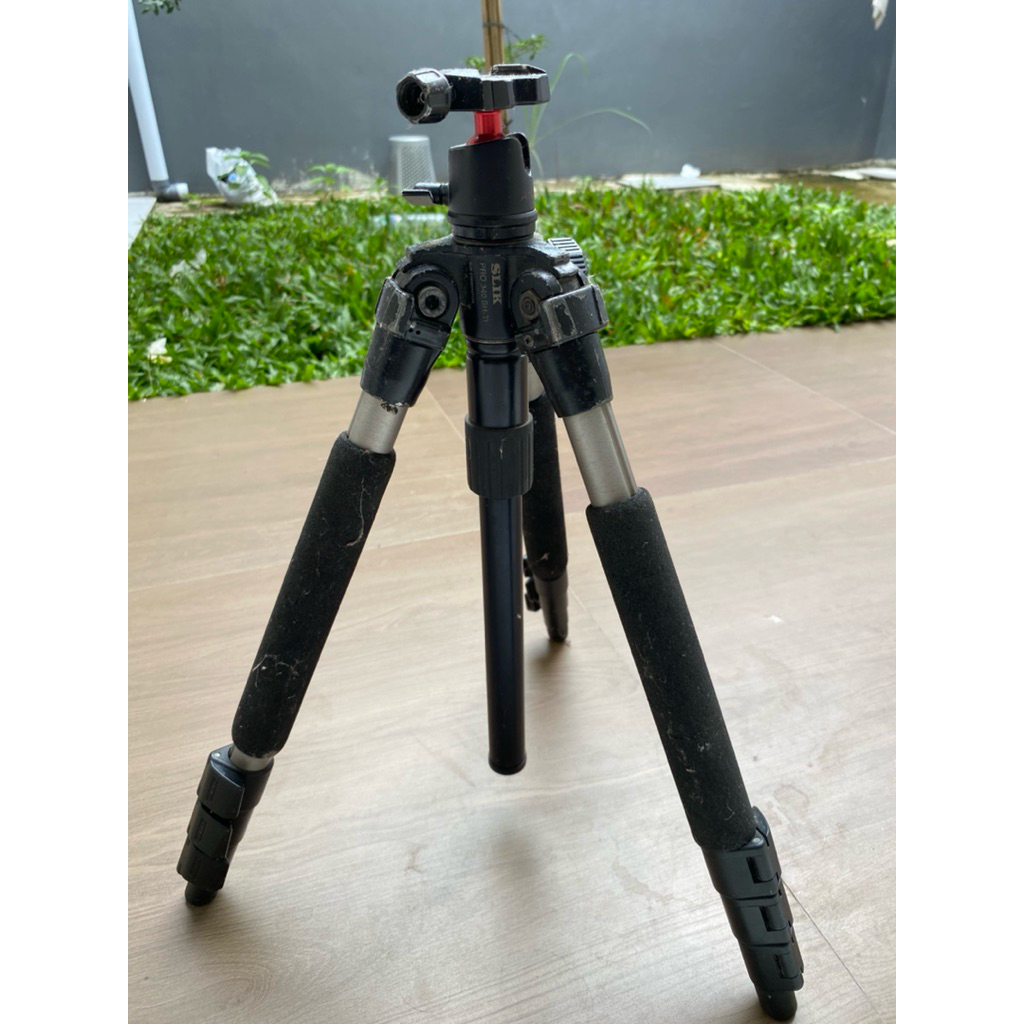 Tripod SLIK bekas