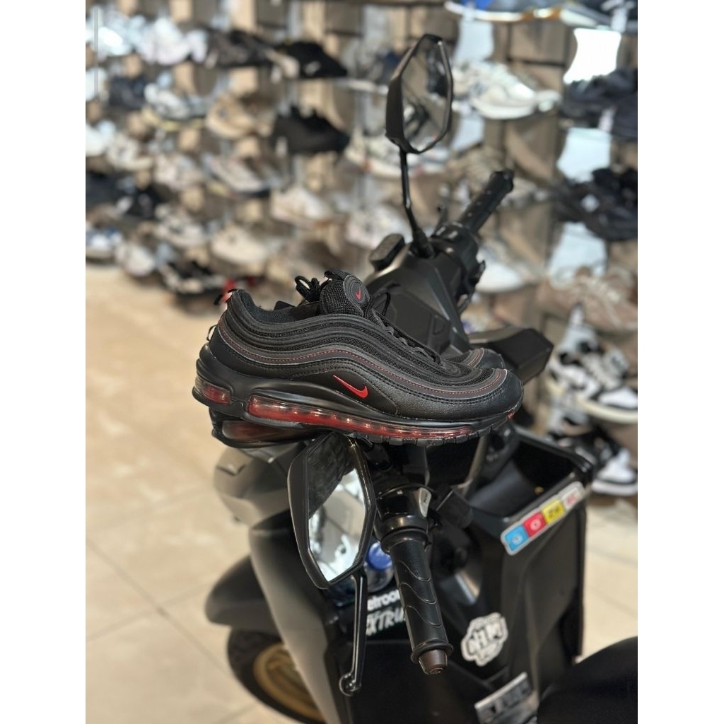 Sepatu Nike Air Max 97