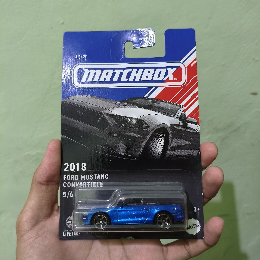 Matchbox 2018 Ford Mustang Convertible
