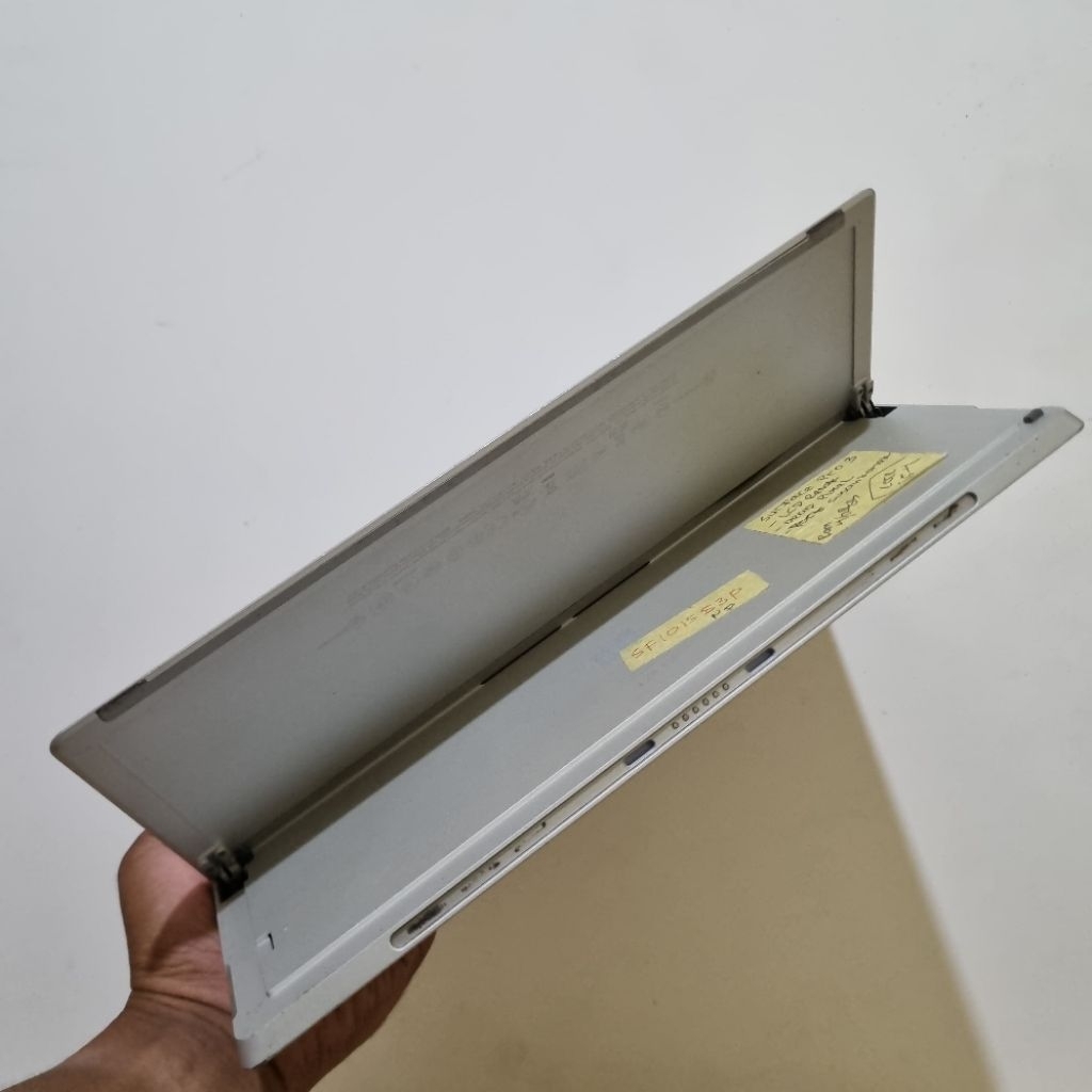 Pesanan Khusus Microsoft Surface Pro 4