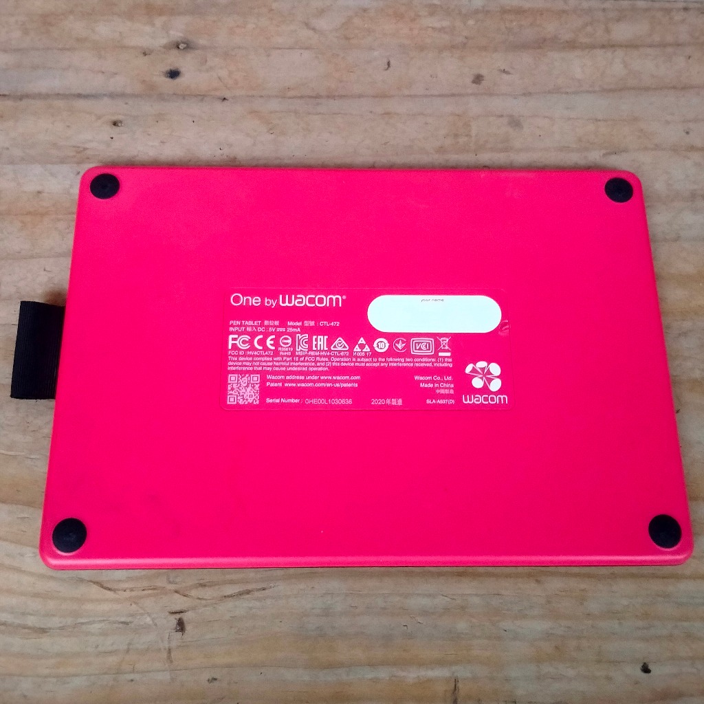 Wacom One small CTL-472 pen tablet wacom