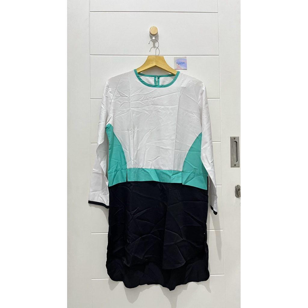 tunik putih hijau wardah hitam