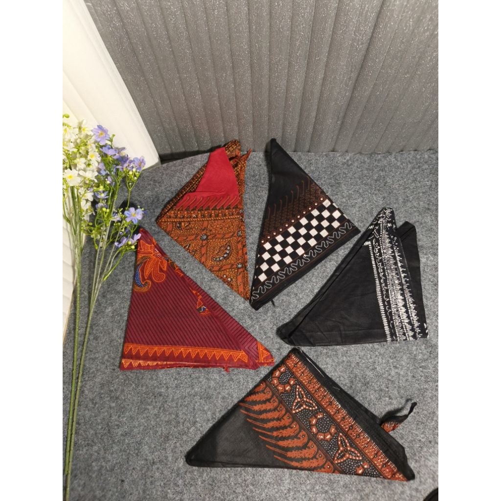 iket segitiga printing | iket kepala segitiga | udeng segitiga | udeng | iket jawa | iket sunda trad