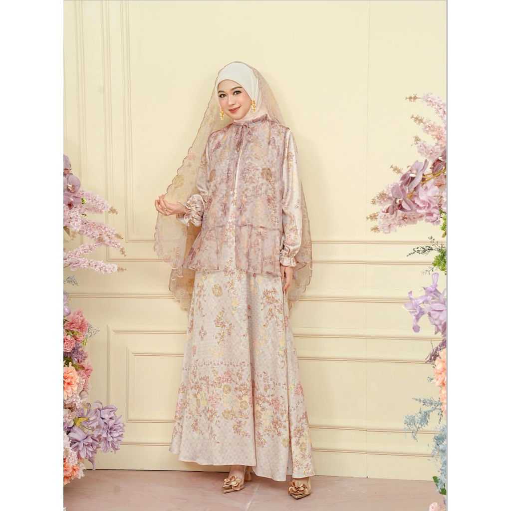 Last Stok - Ansaira Anamika Sanahara Edith Embroidery Kamari Signature Blouse Caviar Sage Delicate C