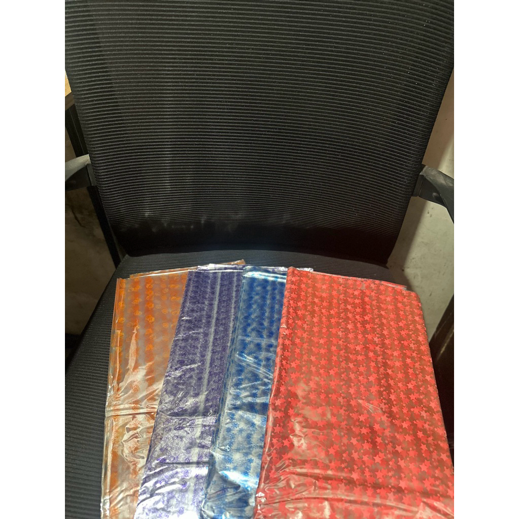 Plastik Kado Kaca Bening MOTIF ukuran 70x80 cm isi 50 pcs / Kertas Kado Kaca/plastik parcel/kado lam