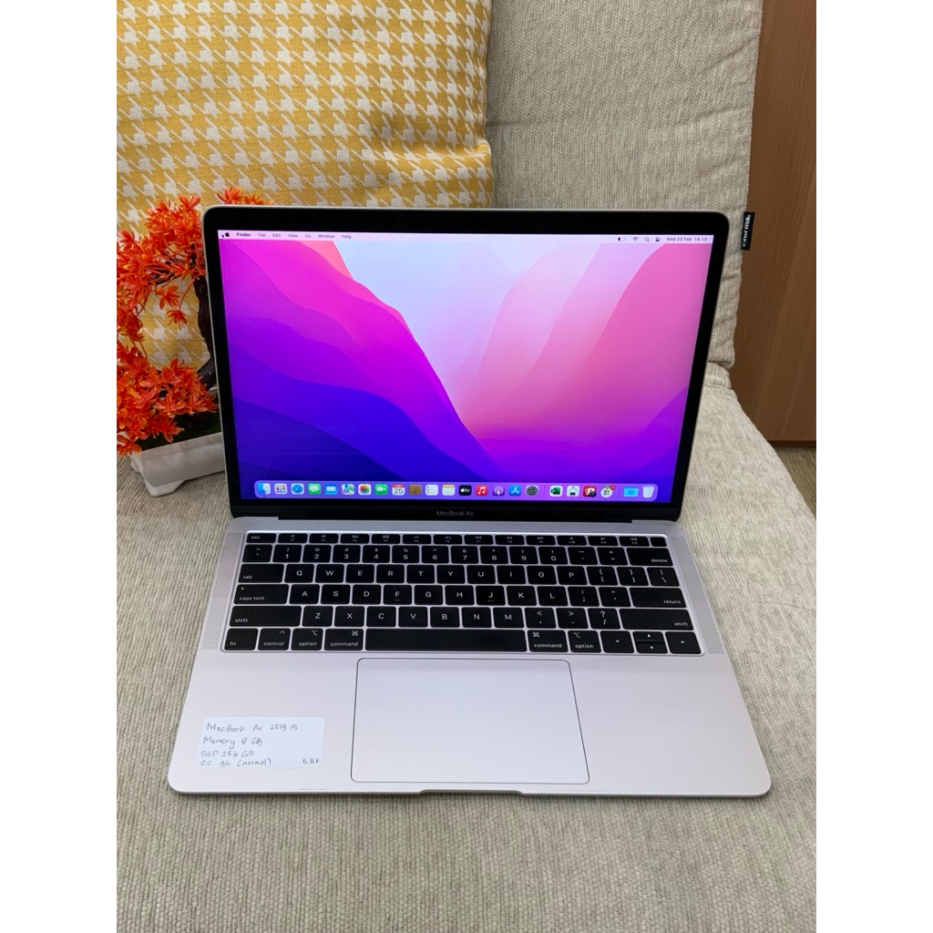 MacBook Air 2019 i5 13inch 8GB 256GB