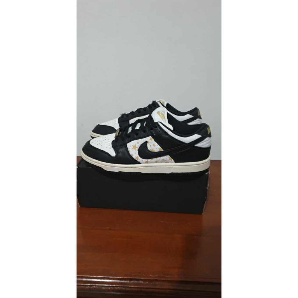 SUPREME X SB DUNK PANDA