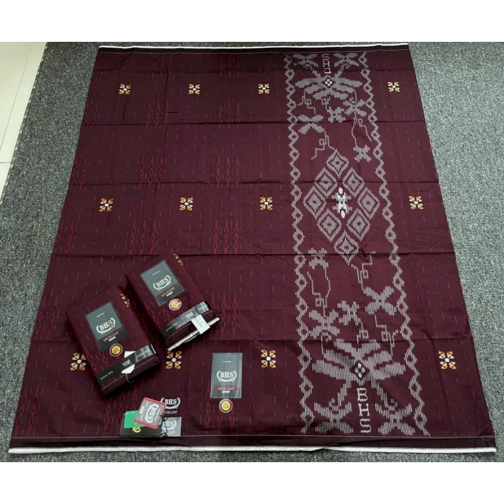 Sarung BHS Excellent STA, Merah hati/ Burgundi. Bahan MERCERIZED Halus