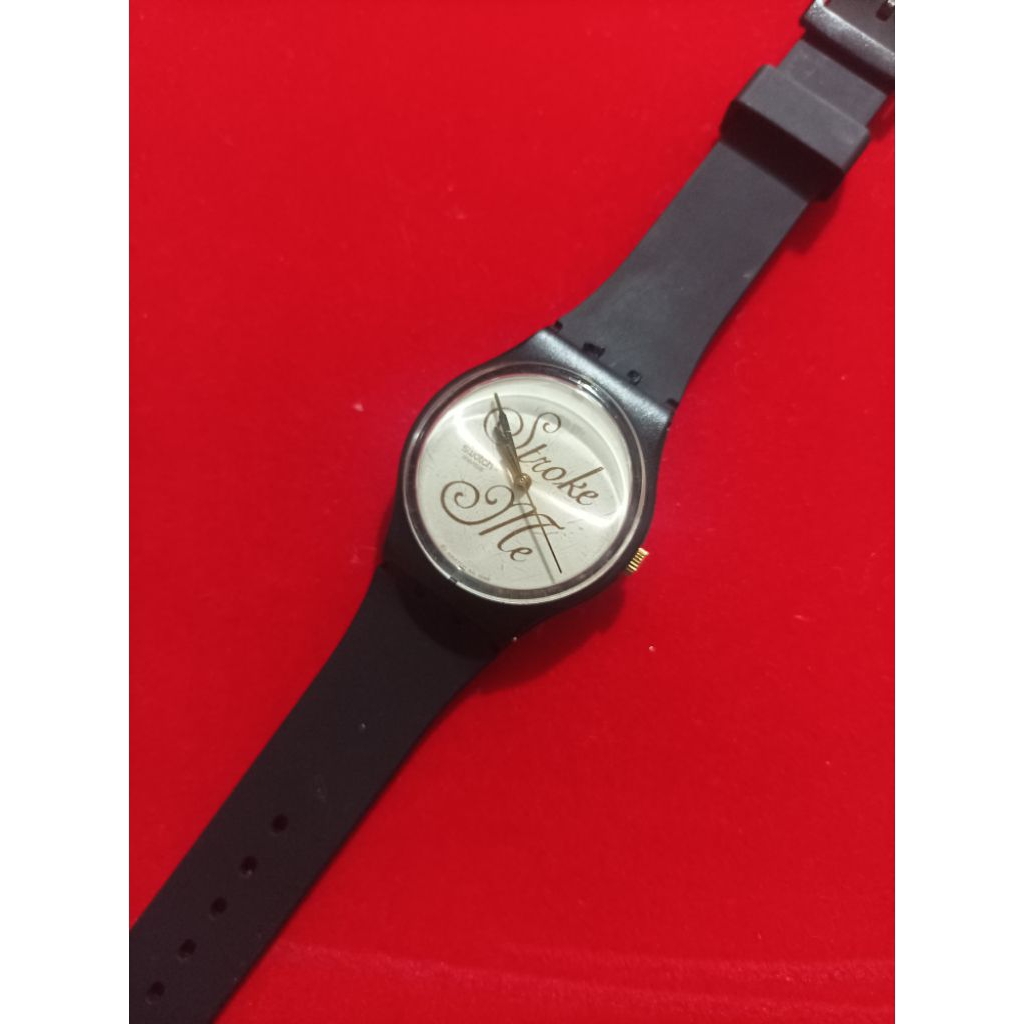 Swatch rated black