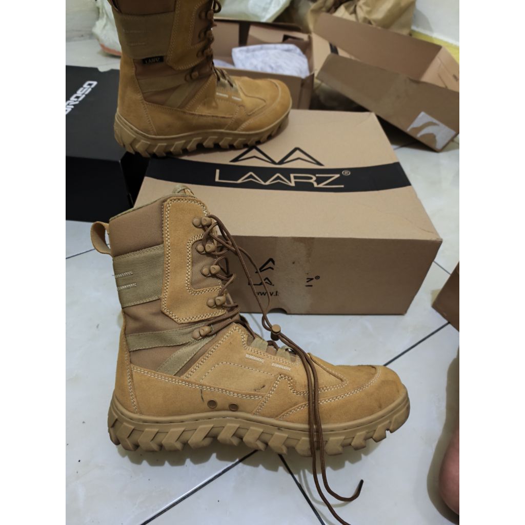 Sepatu Laarz Gurun UN