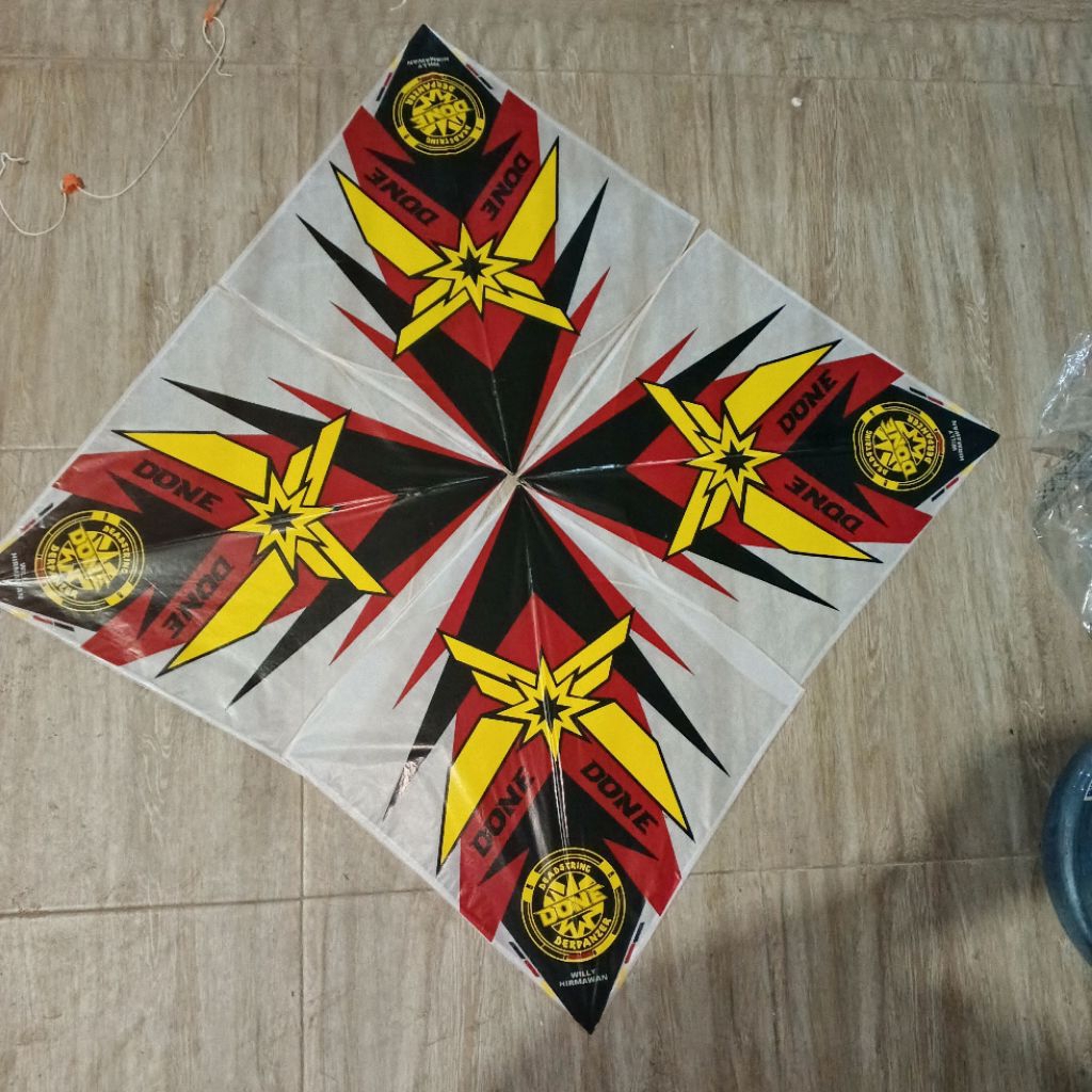 layangan derpanzer done by bos wil