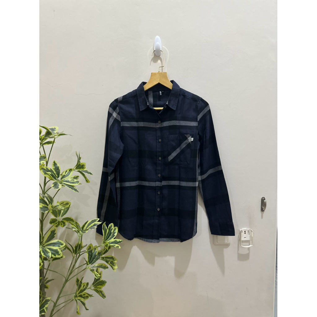 Kemeja Flanel Lengan Panjang Rip Curl Original Preloved