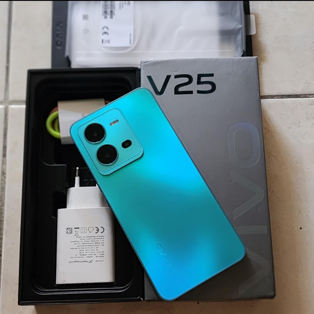 VIVO V25 5G RAM 8/256GB FULLAET SECOND