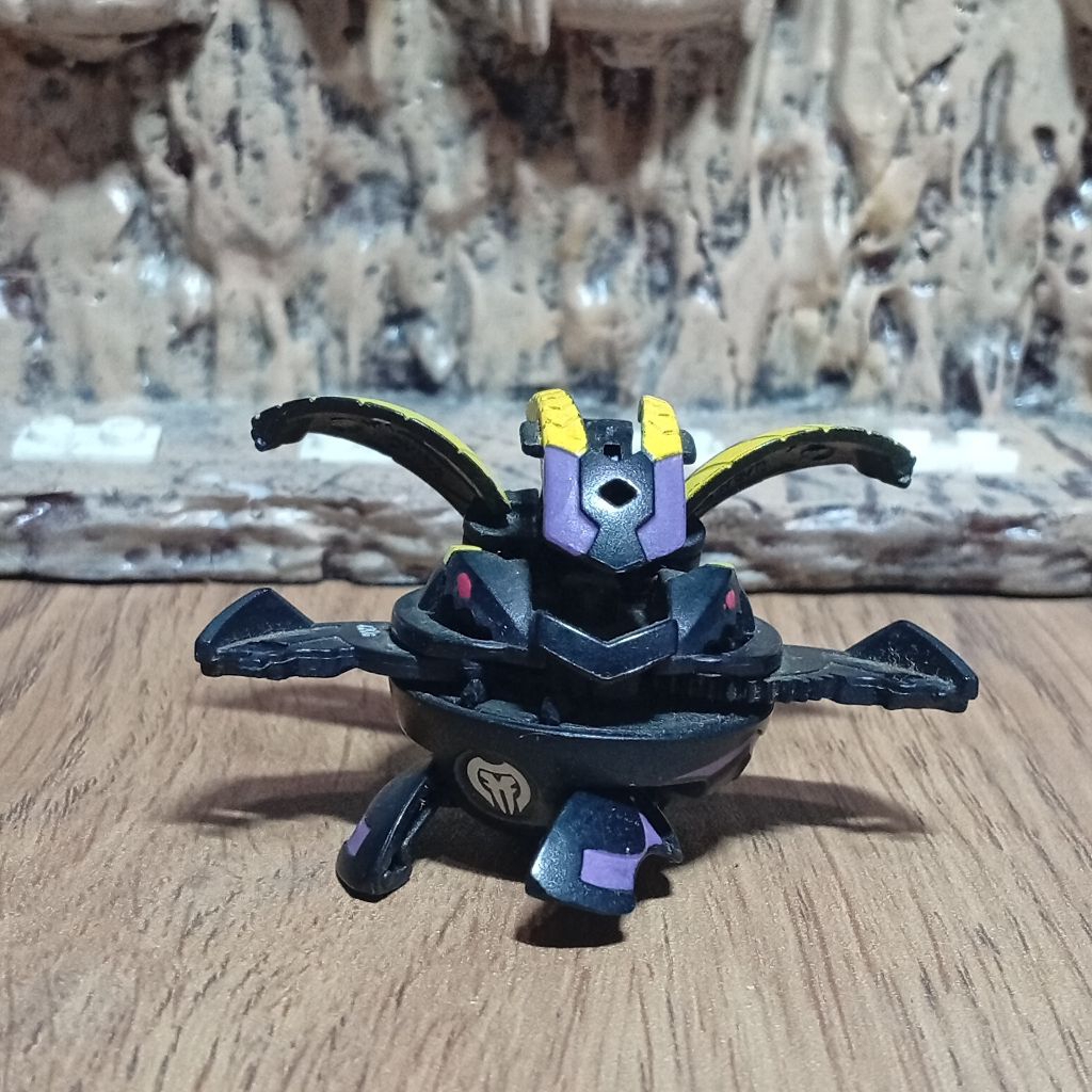 Bakugan Percival Vortex (berputar)