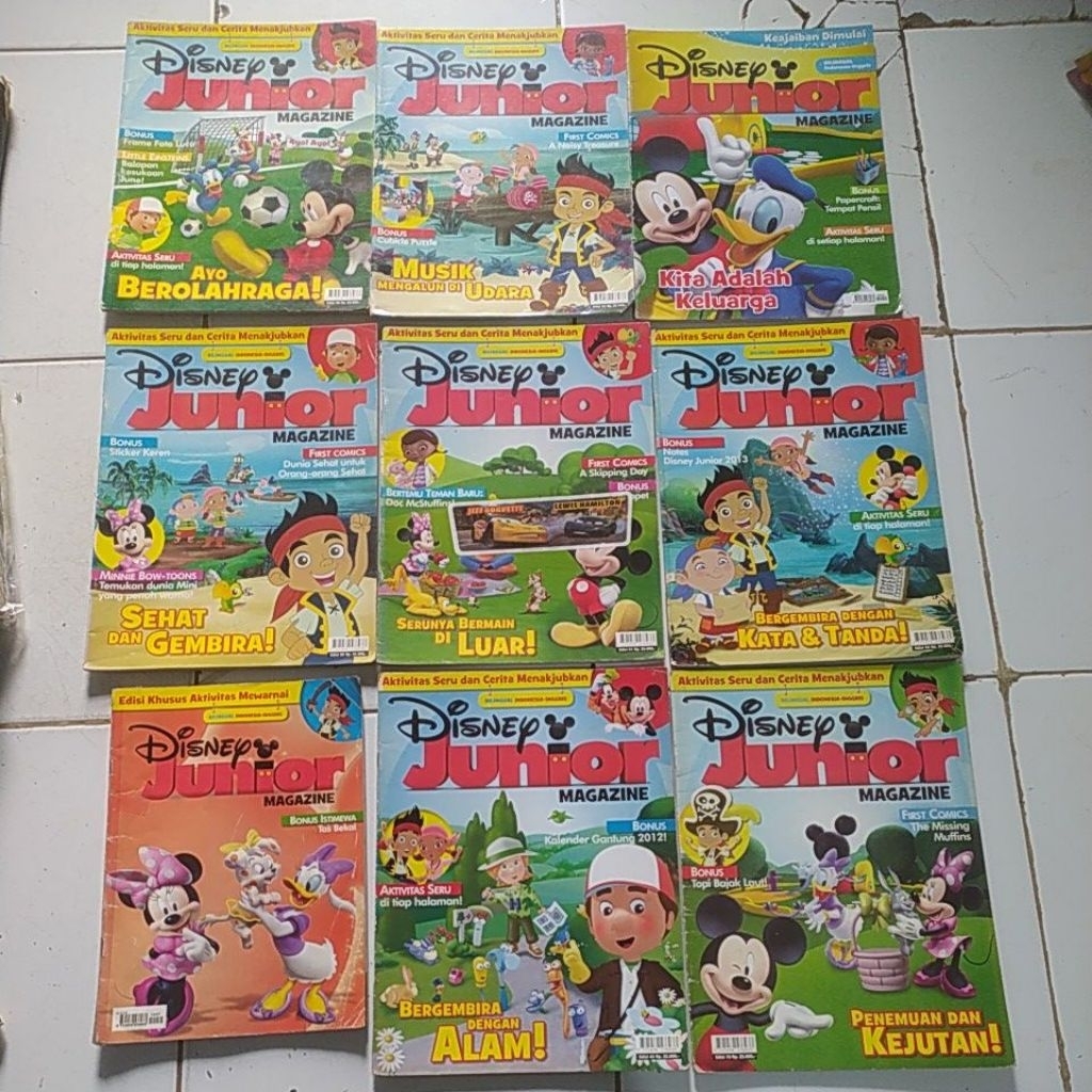 Bilingual magazine junior / Disney Junior magazine / Playhouse play house/l